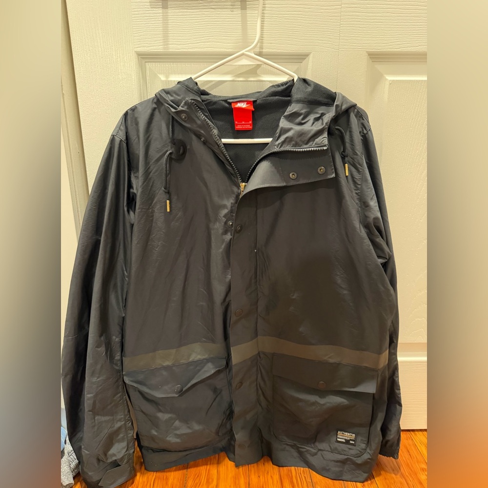 Nike Men’s Black Hooded Raincoat with Reflective Trim